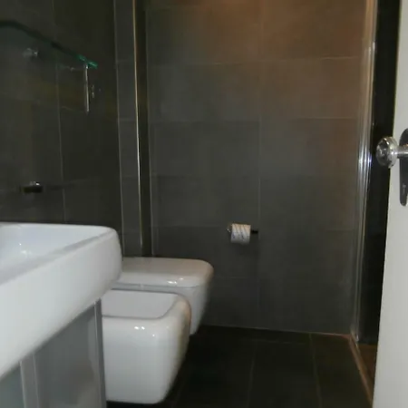 Everest Apartment *
